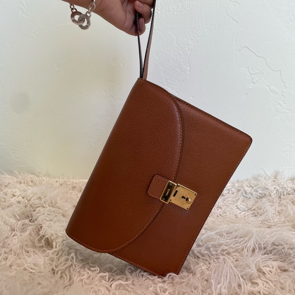 Gucci Vintage Cognac Leather Envelope Wristlet Evening Flap w/ Slide Lock - Picture 2 of 10